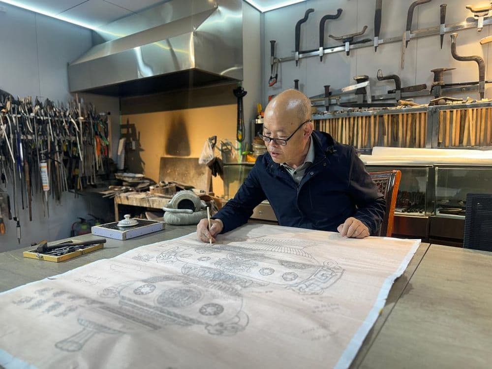 青海湟中银铜器：百年非遗成乡村发展新引擎